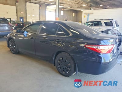 Drugie zdjęcie samochodu z przodu: 2015 TOYOTA CAMRY LE VIN:4T4BF1FK9FR461870 - miniatura