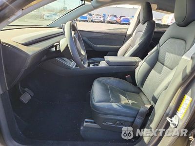Zdjęcie 7 z 13 samochodu: 2026 TESLA MODEL Y VIN:7SAYGDEE8TF368655 - miniatura