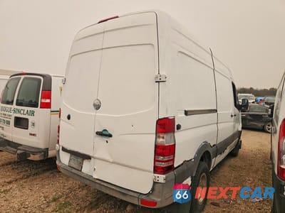 Trzecie zdjęcie samochodu z tyłu: 2011 FREIGHTLINER SPRINTER 3500 DELIVERY VAN VIN:WDYPF0CC0B5532653 - miniatura