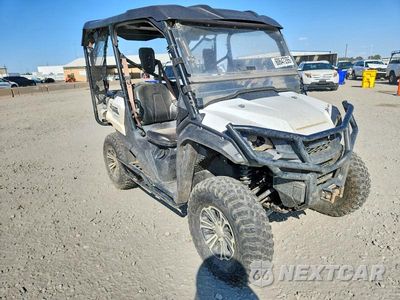Zdjęcie 9 z 10 samochodu: 2016 HONDA SXS1000M UTILITY VEHICLE VIN:1HFVE0421G4002755 - miniatura