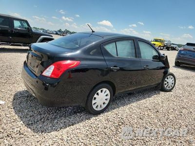 Trzecie zdjęcie samochodu z tyłu: 2018 NISSAN VERSA S VIN:3N1CN7AP3JL806960 - miniatura