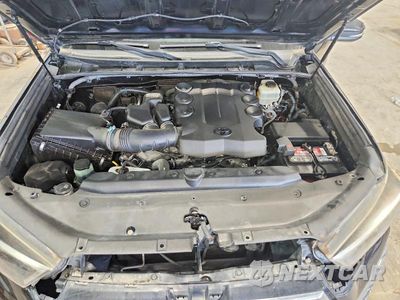 Zdjęcie 12 z 13 samochodu: 2014 TOYOTA 4RUNNER LIMITED VIN:JTEBU5JR0E5198351 - miniatura
