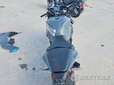 Zdjęcie 6 z 9 samochodu: 2025 KAWASAKI ZX636 K VIN:JKBZXJK13SA009017 - miniatura