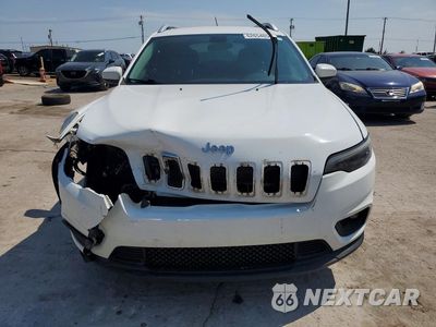 Piąte zdjęcie samochodu w środku: 2019 JEEP CHEROKEE LATITUDE VIN:1C4PJLCXXKD373399 - miniatura