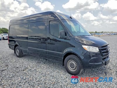Czwarte zdjęcie samochodu z boku: 2019 MERCEDES-BENZ SPRINTER 2500/3500 DELIVERY VAN VIN:WD4PF1CD1KP148918 - miniatura