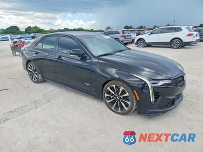 Czwarte zdjęcie samochodu z boku: 2022 CADILLAC CT4-V BLACKWING VIN:1G6D75RP7N0411089 - miniatura