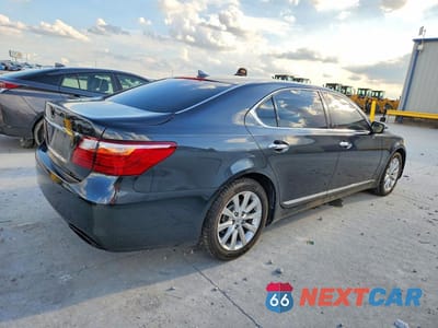 Trzecie zdjęcie samochodu z tyłu: 2010 LEXUS LS 460L VIN:JTHGL1EF3A5041556 - miniatura