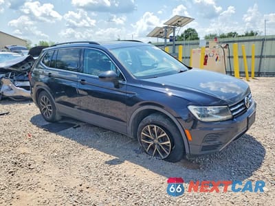Czwarte zdjęcie samochodu z boku: 2019 VOLKSWAGEN TIGUAN SE VIN:3VV2B7AX9KM126978 - miniatura