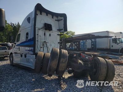 Trzecie zdjęcie samochodu z tyłu: 2026 FREIGHTLINER CASCADIA 126 SEMI TRUCK VIN:3AKJHHDR1TSWL2266 - miniatura