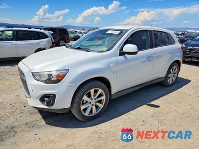 2015 MITSUBISHI OUTLANDER SPORT ES 4A4AR3AWXFE046955 - główne zdjęcie licytacji z USA - miniatura