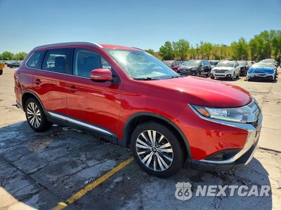 Czwarte zdjęcie samochodu z boku: 2019 MITSUBISHI OUTLANDER SE VIN:JA4AZ3A38KZ033986 - miniatura