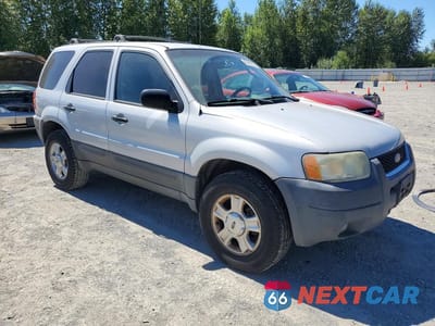 Czwarte zdjęcie samochodu z boku: 2003 FORD ESCAPE XLT VIN:1FMYU03133KD07226 - miniatura