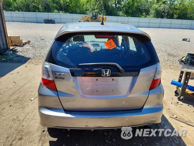 Zdjęcie 6 z 11 samochodu: 2009 HONDA FIT SPORT VIN:JHMGE88469S032098 - miniatura