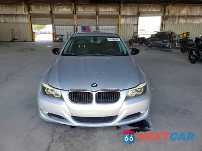 Piąte zdjęcie samochodu w środku: 2009 BMW 328 I VIN:WBAPH77569NL81822 - miniatura
