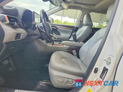 Zdjęcie 7 z 13 samochodu: 2022 TOYOTA HIGHLANDER LIMITED VIN:5TDDZRBH9NS165807 - miniatura