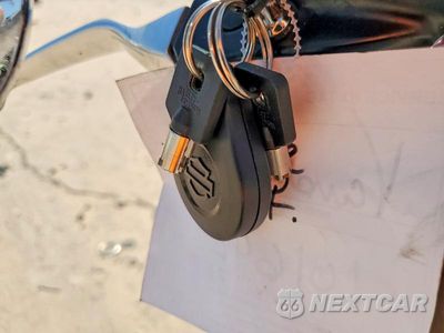 Zdjęcie 8 z 10 samochodu: 2019 HARLEY-DAVIDSON FLHR VIN:1HD1FBC19KB648414 - miniatura