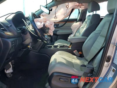 Zdjęcie 7 z 14 samochodu: 2017 HONDA CR-V TOURING VIN:2HKRW1H93HH505480 - miniatura
