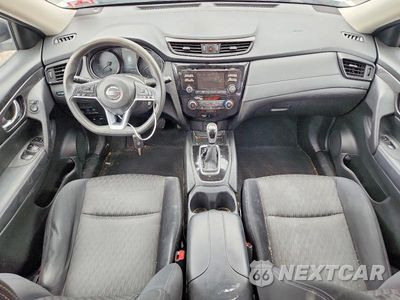 Zdjęcie 8 z 13 samochodu: 2017 NISSAN ROGUE S VIN:JN8AT2MV3HW001055 - miniatura