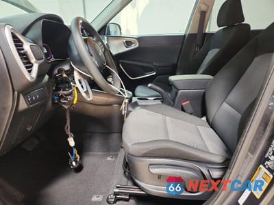 Zdjęcie 7 z 13 samochodu: 2025 KIA SOUL LX VIN:KNDJ23AU6S7246157 - miniatura