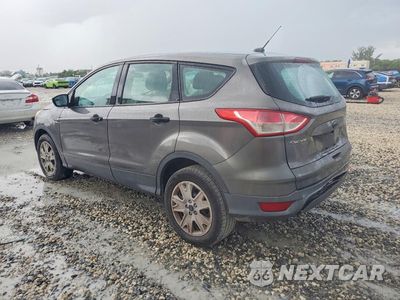 Drugie zdjęcie samochodu z przodu: 2013 FORD ESCAPE S VIN:1FMCU0F70DUD49143 - miniatura