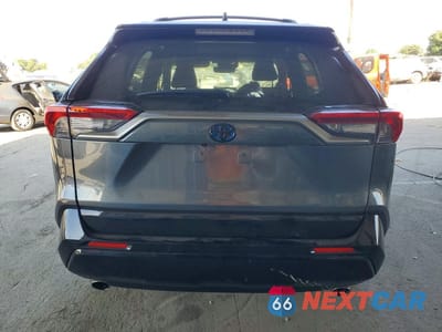 Zdjęcie 6 z 14 samochodu: 2022 TOYOTA RAV4 PRIME XSE VIN:JTMEB3FV3ND107984 - miniatura