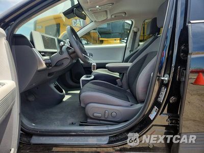 Zdjęcie 7 z 12 samochodu: 2024 HYUNDAI IONIQ 5 SEL VIN:KM8KNDDFXRU293942 - miniatura