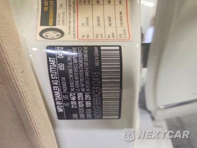 Zdjęcie 12 z 12 samochodu: 2012 MERCEDES-BENZ C 300 4MATIC VIN:WDDGF8BB9CF912496 - miniatura