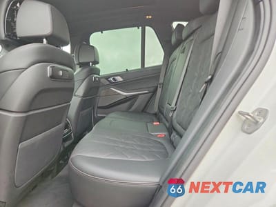 Zdjęcie 11 z 13 samochodu: 2026 BMW X5 XDRIVE40I VIN:5UX23EU04T9307502 - miniatura