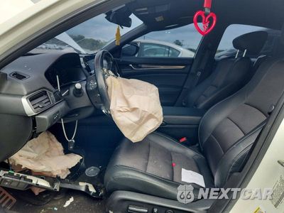 Zdjęcie 7 z 12 samochodu: 2020 HONDA ACCORD VIN:1HGCV1F36LA153875 - miniatura