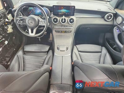 Zdjęcie 8 z 12 samochodu: 2021 MERCEDES-BENZ GLC 300 4MATIC VIN:W1N0G8EB5MF900568 - miniatura