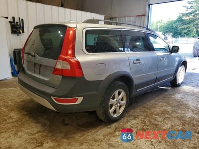 Trzecie zdjęcie samochodu z tyłu: 2010 VOLVO XC70 3.2 VIN:YV4960BZ7A1078236 - miniatura