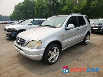 2001 MERCEDES-BENZ ML 430 4JGAB72E51A266346 - główne zdjęcie licytacji z USA - miniatura