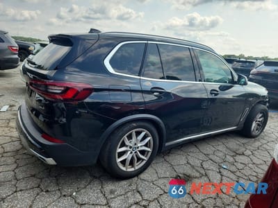 Trzecie zdjęcie samochodu z tyłu: 2023 BMW X5 XDRIVE45E VIN:5UXTA6C0XP9N46463 - miniatura