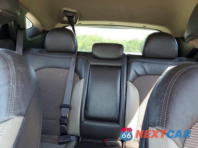 Zdjęcie 10 z 13 samochodu: 2013 HYUNDAI TUCSON GLS VIN:KM8JUCAC0DU677434 - miniatura