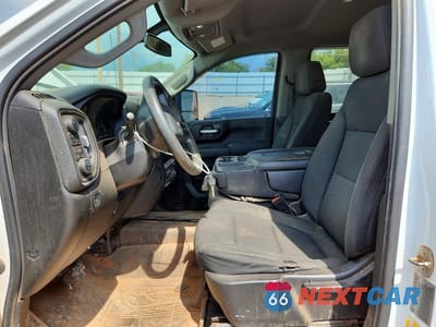 Zdjęcie 7 z 13 samochodu: 2020 CHEVROLET SILVERADO K2500 CUSTOM VIN:1GC5YME74LF265050 - miniatura