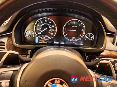 Zdjęcie 8 z 14 samochodu: 2015 BMW X5 XDRIVE35D VIN:5UXK54C5XF0N05620 - miniatura