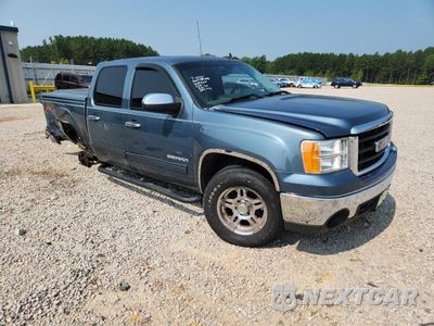 Czwarte zdjęcie samochodu z boku: 2007 GMC NEW SIERRA K1500 VIN:2GTEK13M171668621 - miniatura