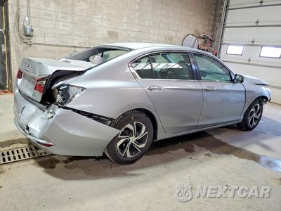 Trzecie zdjęcie samochodu z tyłu: 2017 HONDA ACCORD LX VIN:1HGCR2F33HA133181 - miniatura