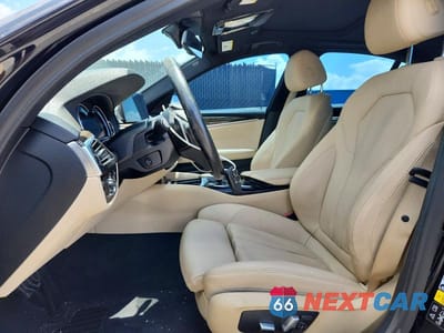 Zdjęcie 7 z 12 samochodu: 2018 BMW 530 XI VIN:WBAJA7C57JWC77406 - miniatura
