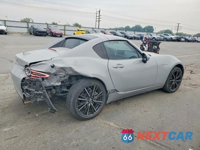 Trzecie zdjęcie samochodu z tyłu: 2024 MAZDA MX-5 MIATA GRAND TOURING VIN:JM1NDAM72R0606033 - miniatura