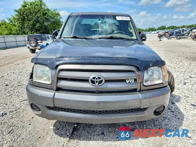 Piąte zdjęcie samochodu w środku: 2004 TOYOTA TUNDRA DOUBLE CAB LIMITED VIN:5TBDT48194S435320 - miniatura