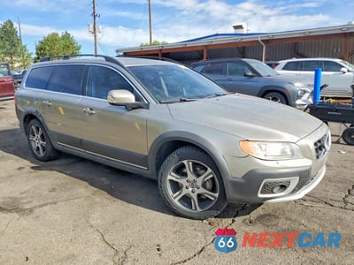 Czwarte zdjęcie samochodu z boku: 2011 VOLVO XC70 T6 VIN:YV4902BZ5B1099066 - miniatura