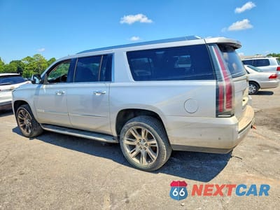 Drugie zdjęcie samochodu z przodu: 2017 CADILLAC ESCALADE ESV LUXURY VIN:1GYS3HKJ0HR128471 - miniatura