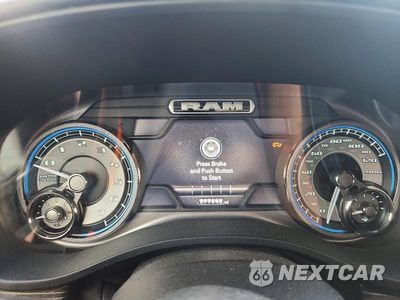 Zdjęcie 9 z 12 samochodu: 2021 RAM 1500 LIMITED VIN:1C6RREHT0MN532678 - miniatura