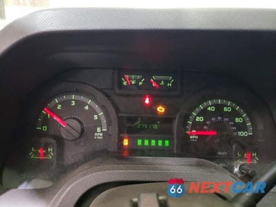 Zdjęcie 9 z 13 samochodu: 2014 FORD ECONOLINE E150 VAN VIN:1FTNE1EW0EDA47037 - miniatura