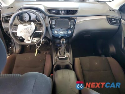 Zdjęcie 8 z 12 samochodu: 2021 NISSAN ROUGE VIN:JN1BJ1AW0MW436674 - miniatura