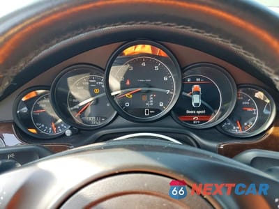 Zdjęcie 8 z 11 samochodu: 2011 PORSCHE PANAMERA 2 VIN:WP0AA2A79BL011833 - miniatura