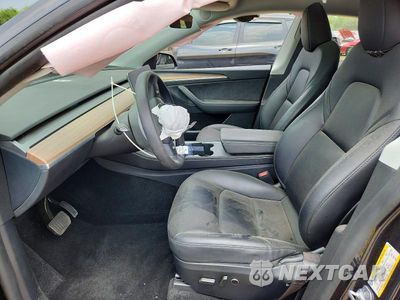 Zdjęcie 7 z 12 samochodu: 2025 TESLA MODEL Y VIN:7SAYGDEE1SF216019 - miniatura