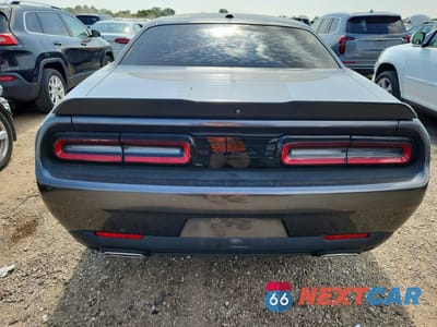 Zdjęcie 6 z 12 samochodu: 2023 DODGE CHALLENGER SXT VIN:2C3CDZAG1PH571024 - miniatura