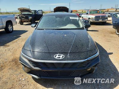 Piąte zdjęcie samochodu w środku: 2025 HYUNDAI ELANTRA SEL SPORT VIN:KMHLM4DG4SU957366 - miniatura